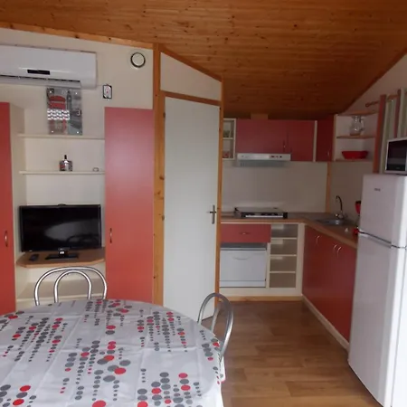 Cottages Les Pescalunes * Агд